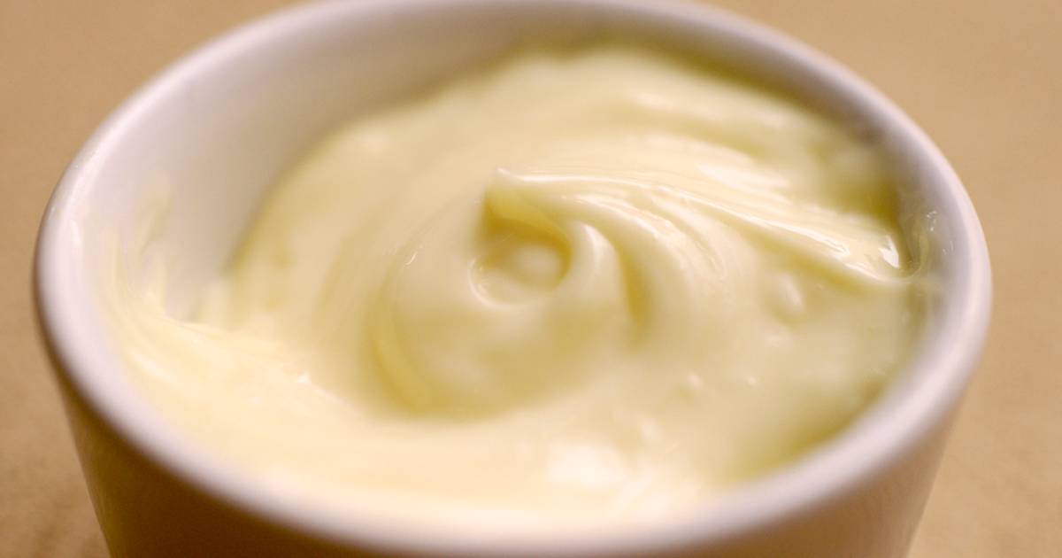 How to Make Mayonnaise (with Egg) at Home? Recipe by Hina Cookpad