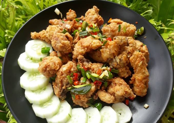 Resep Ayam cabe garam oleh MalikaSaskia - Cookpad