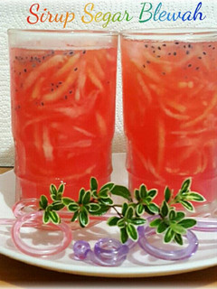 Foto resep Es sirup blewah campur Timun