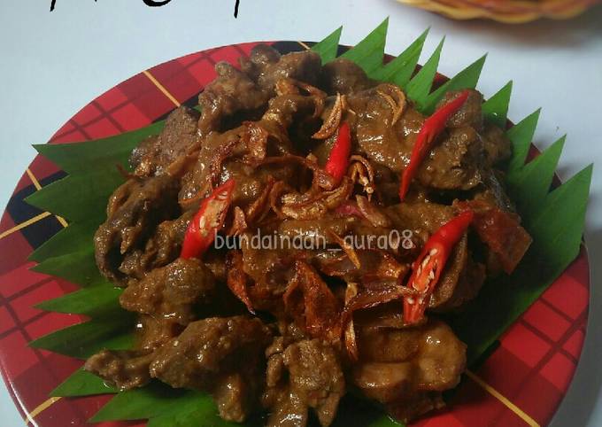 Resep Semur Hati Ampela yang Enak Banget