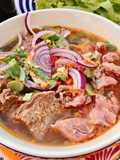 Bún Bò Huế Tái Gân Bò Viên