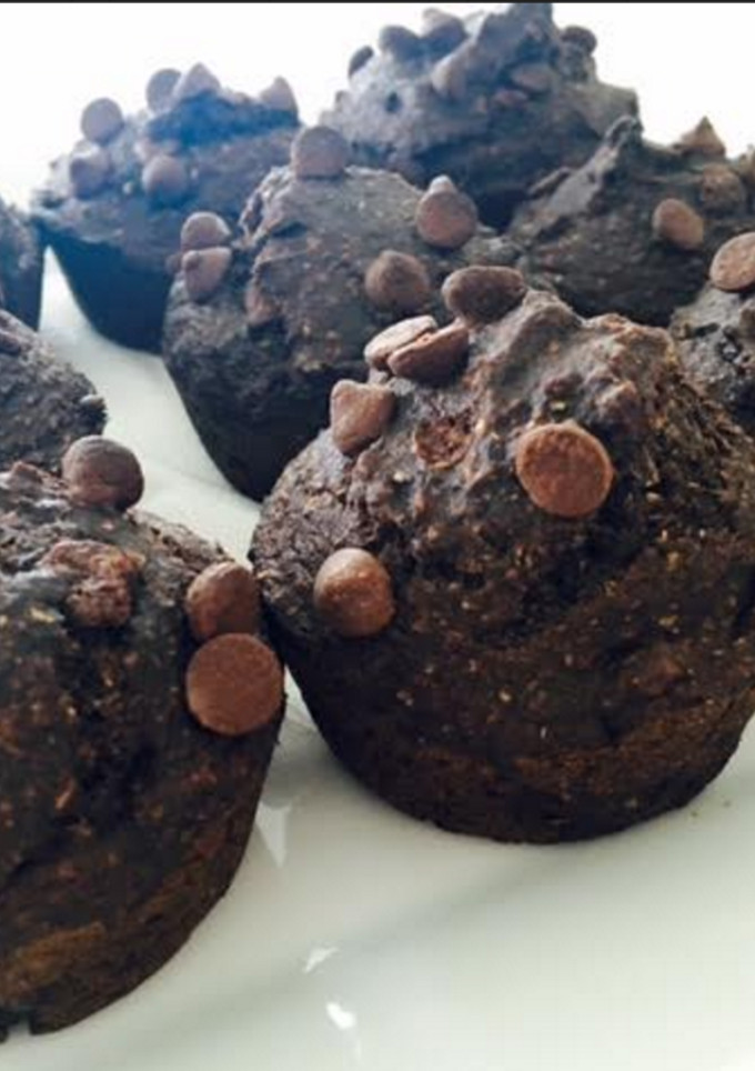 Una foto de Muffins veganos de centeno y algarroba