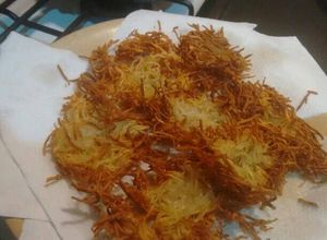 Una foto de Nidos de patatas.ॐ