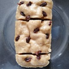A picture of Steam Banana Bread/Cake.