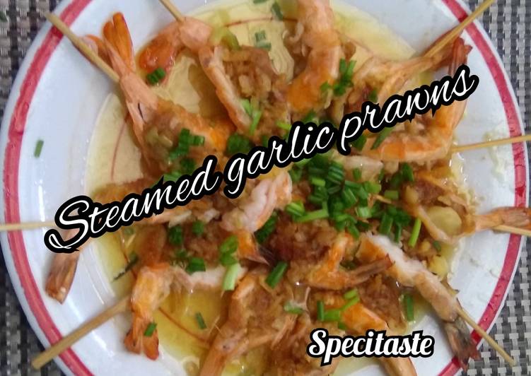 Steamed garlic prawns