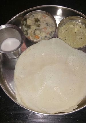 A picture of Appam and White Saagu(White Kurma).