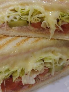 Una foto de Sándwich Karlos
