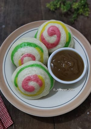 Foto resep (Sourdough Discard) Rainbow Mantau