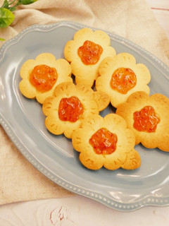 好酥脆「果醬餅乾」可愛又可口 ♪ 的食譜成品照片