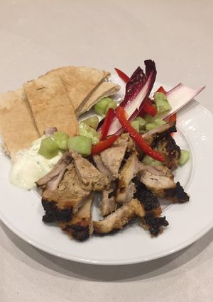 A picture of Chicken Gyros.