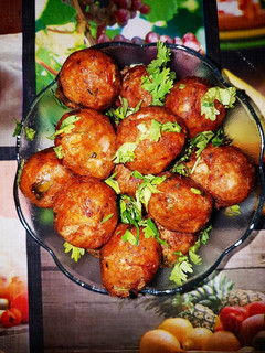 மீன் உருண்டை (Meen urundai recipe in tamil) செய்முறை முக்கிய புகைப்படம்