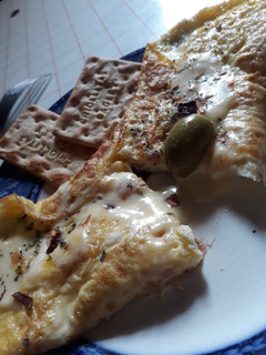 Una foto de Omelette fácil y rápido😋