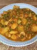 Stewed Squid with Potatoes and Peas