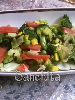 A picture of Broccoli Corn Crunchy Salad.