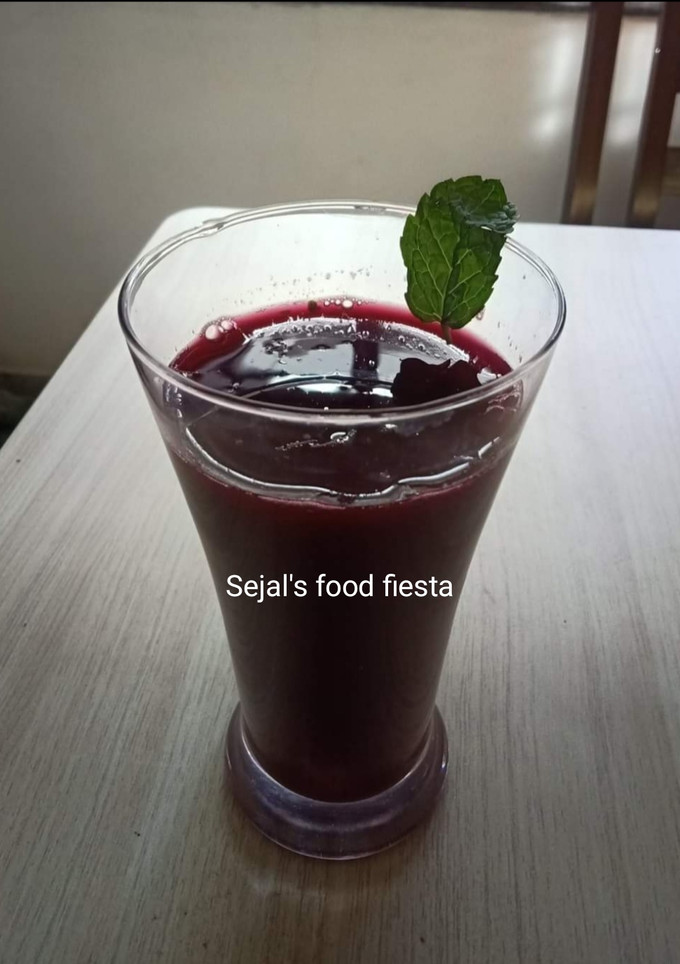 बीटरूट और गाजर का जूस (beetroot aur gajar ka juice recipe in Hindi) रेसिपी मुख्य फोटो
