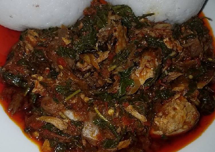 Steps to Prepare Quick Tuwo with spinach soup