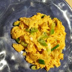 A picture of Scrambled eggs.