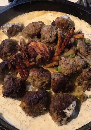 A picture of California Farm Meatballs in Dill Sauce.