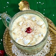 A picture of Yellow Amarnath Smoothie/Popped Ramdana Shake For Day 5th Of Navratri Festival🌸✨️.