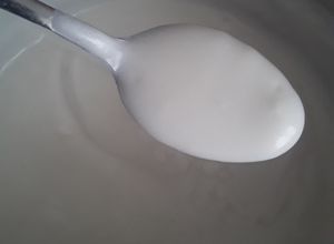 Una foto de Nata vegana o crema de leche hecha de Arroz🍶🥛🍚🥛🍶