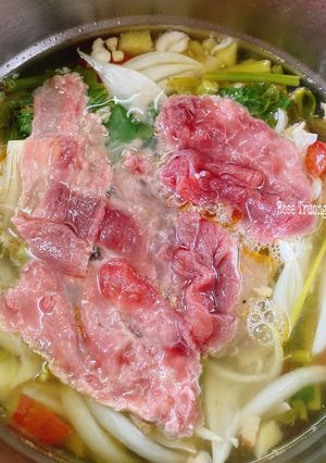 Hình của món Bò Nhúng Dấm.