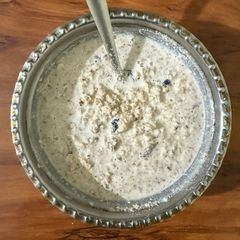 A picture of Oats bowl.