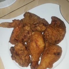 A picture of Fried chicken.