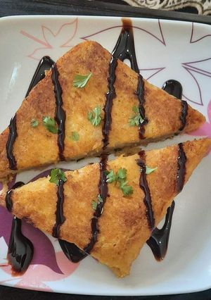 ब्रेड पकौड़े (Bread Pakode recipe in hindi) रेसिपी मुख्य फोटो
