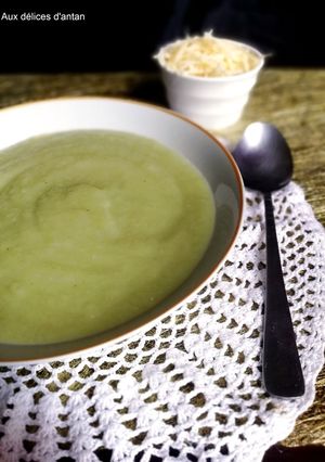 A picture of Cauliflower Leaf Soup.