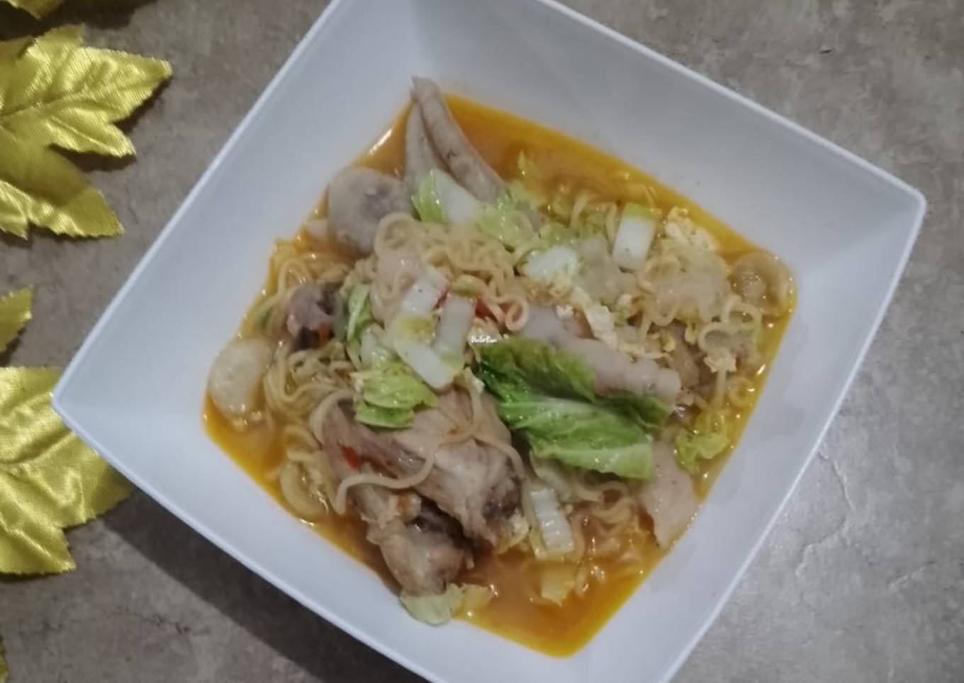 Seblak ceker kerongkongan