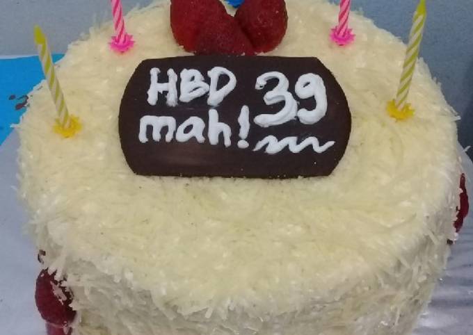 Birthday Cake / Base Brownies Coklat & Keju Kukus Eggless