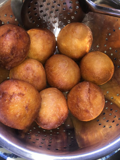 A picture of Big Puff puff for 100 - 110 pieces.
