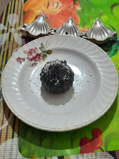 ઓરિયો બિસ્કિટ ના લાડુ (Oreo Biscuit Ladoo Recipe In Gujarati) રેસીપી મુખ્ય ફોટો