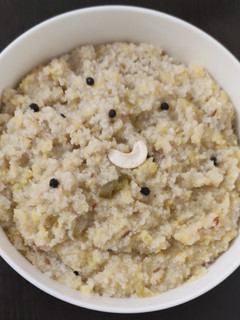 சாமை காரப்பொங்கல் (Little millet pongal) செய்முறை முக்கிய புகைப்படம்