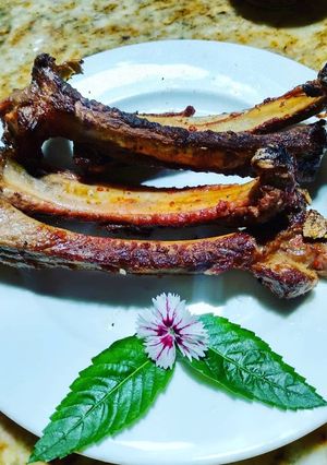 Hình của món Sườn heo nướng.