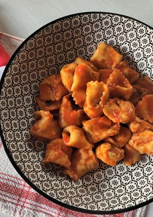 Foto di Tortellini al sugo di pomodoro