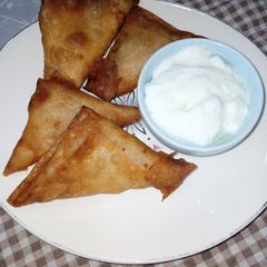 A picture of Potato Samosa.