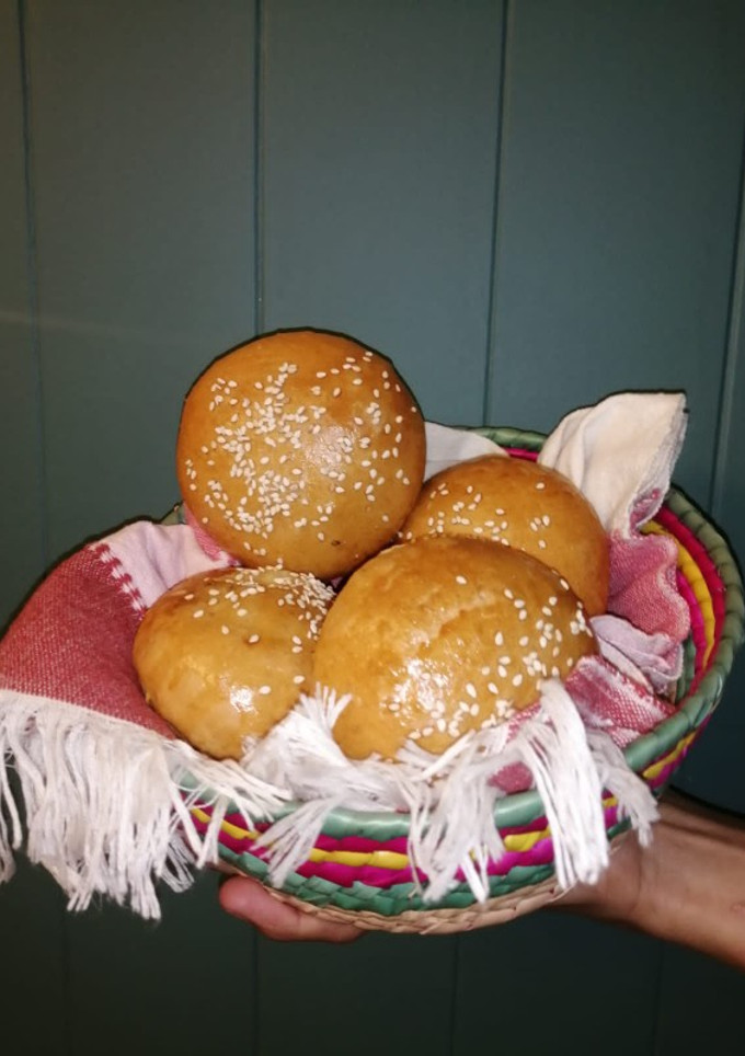 Una foto de Bollos rellenos de queso crema