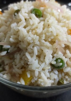 A picture of Vegetables Fried Rice No Soya sauce.