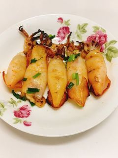 Hình của món Mực trứng nướng muối ớt.
