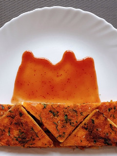 A picture of Malai Toast.