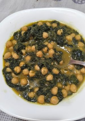 Una foto de Espinacas con garbanzos