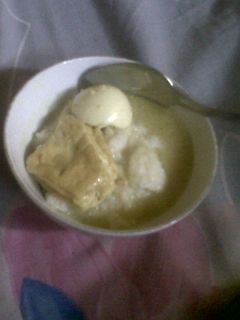 Foto resep Bubur opor tahu telur praktis buat yg lagi sakit