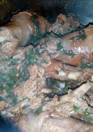 A picture of Kienyeji chicken palak.