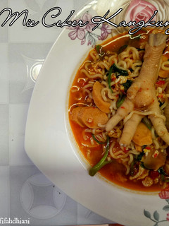 Foto resep Seblak Mie Ceker Kangkung