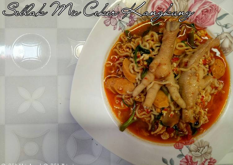 Seblak Mie Ceker Kangkung