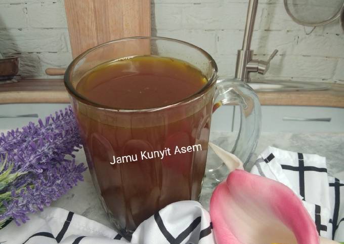 Langkah Mudah untuk Membuat Jamu Kunyit Asem Anti Gagal