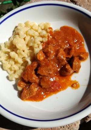 Sertéspörkölt lapockából recept fotója