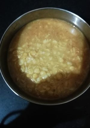 A picture of Urad daal.