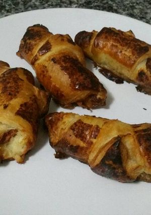 Una foto de Croisants de jamón y queso